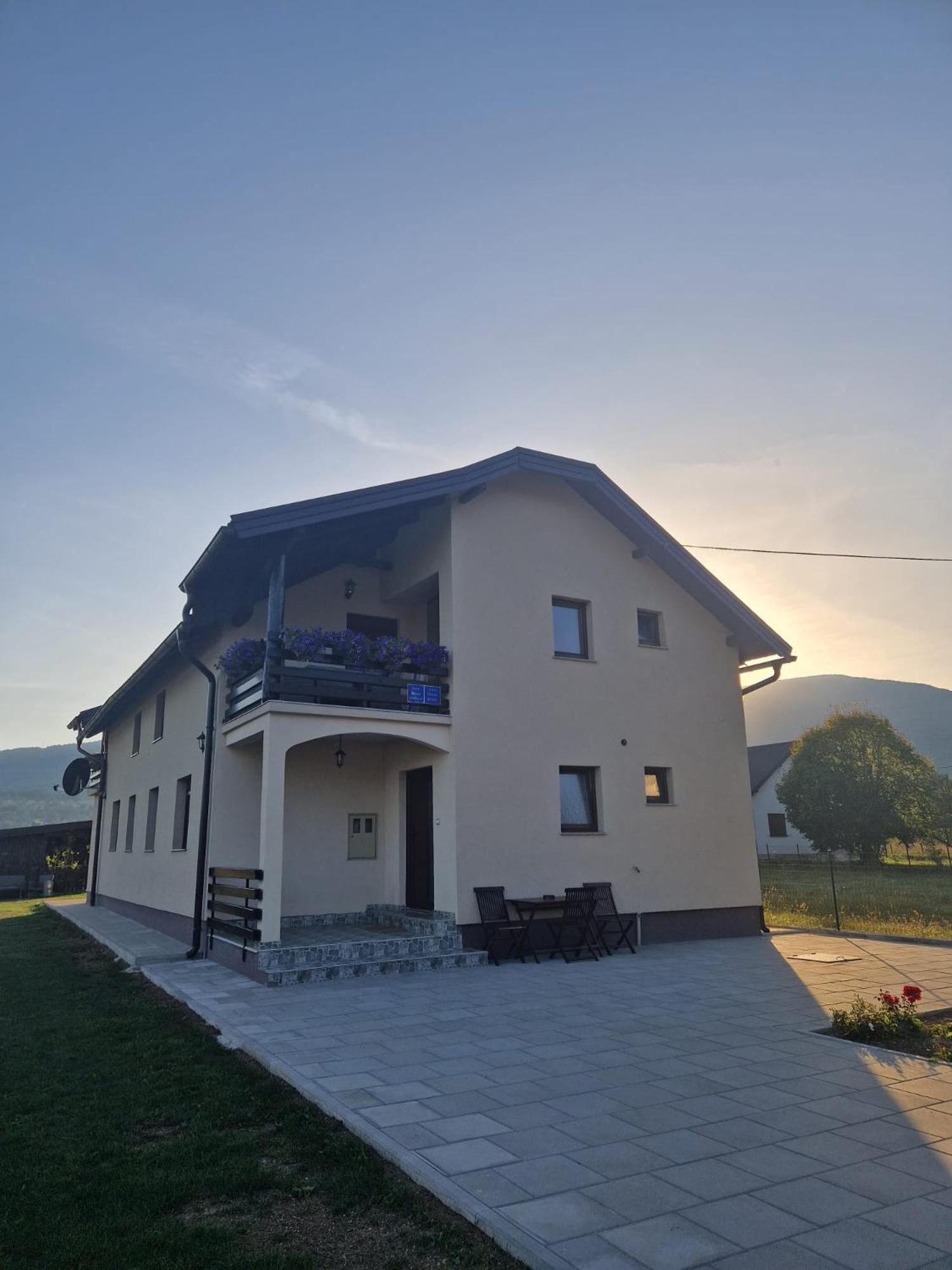 House Boketto Hotel Korenica Exterior photo
